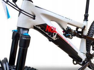 ROWER ELEKTRYCZNY ENDURO NOX HELIUM 5.9 RAMA 43CM FOX36 SLX1X12 FAZUA 252WH