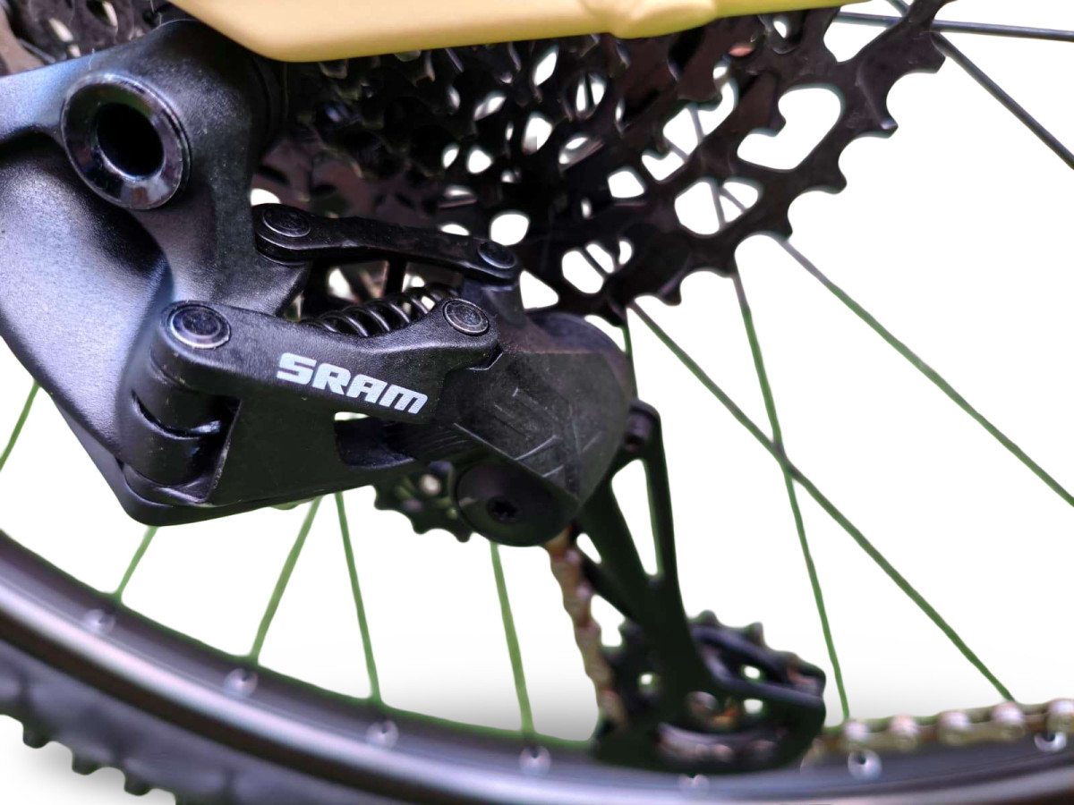 ROWER GÓRSKI ROSE BONERO RAMA 50CM ROCKSHOX 35 140MM DROPPER SRAM SX 12S