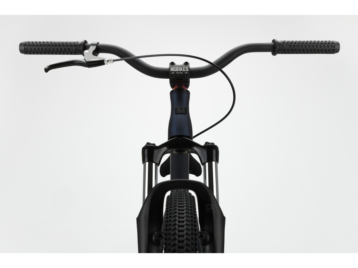 ROWER NS BIKES ZIRCUS KOŁA 26" RST DIRT T 100MM SINGLE SPEED DIRT PUMPTRACK