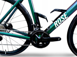 ROWER ELEKTRYCZNY ROSE REVEAL PLUS RAMA 54CM CARBON SHIMANO 105 MAHLE X20