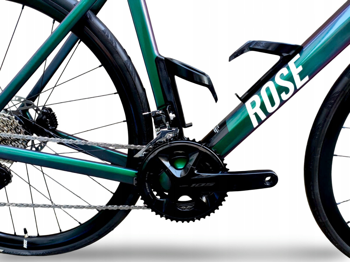 ROWER ELEKTRYCZNY ROSE REVEAL PLUS RAMA 54CM CARBON SHIMANO 105 MAHLE X20