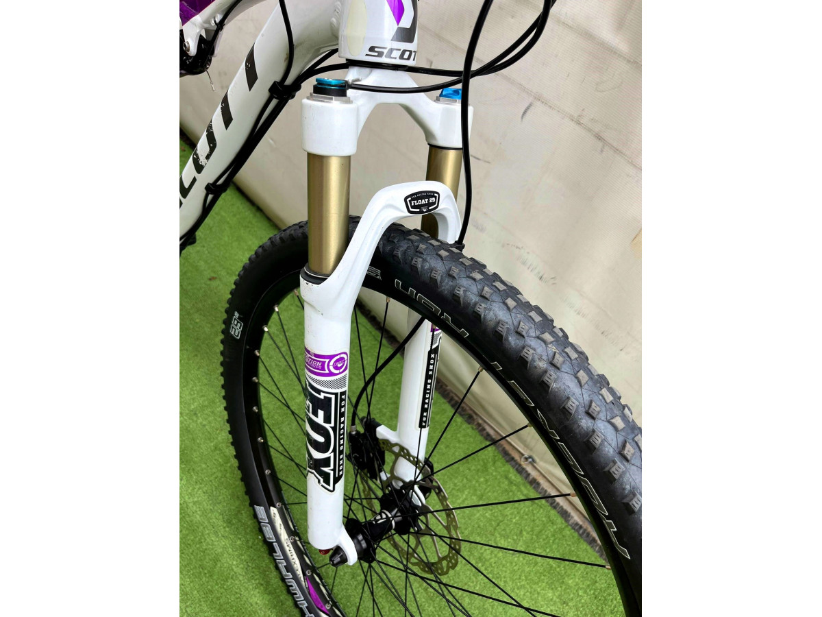 SCOT SPARK 900 CONTESSA RAMA M 44CM SHIMANO DEORE XT FOX DT SWISS