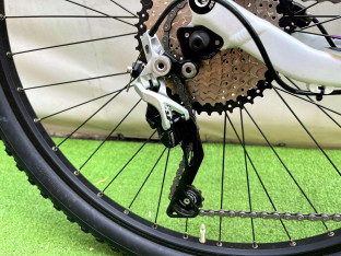 SCOT SPARK 900 CONTESSA RAMA M 44CM SHIMANO DEORE XT FOX DT SWISS