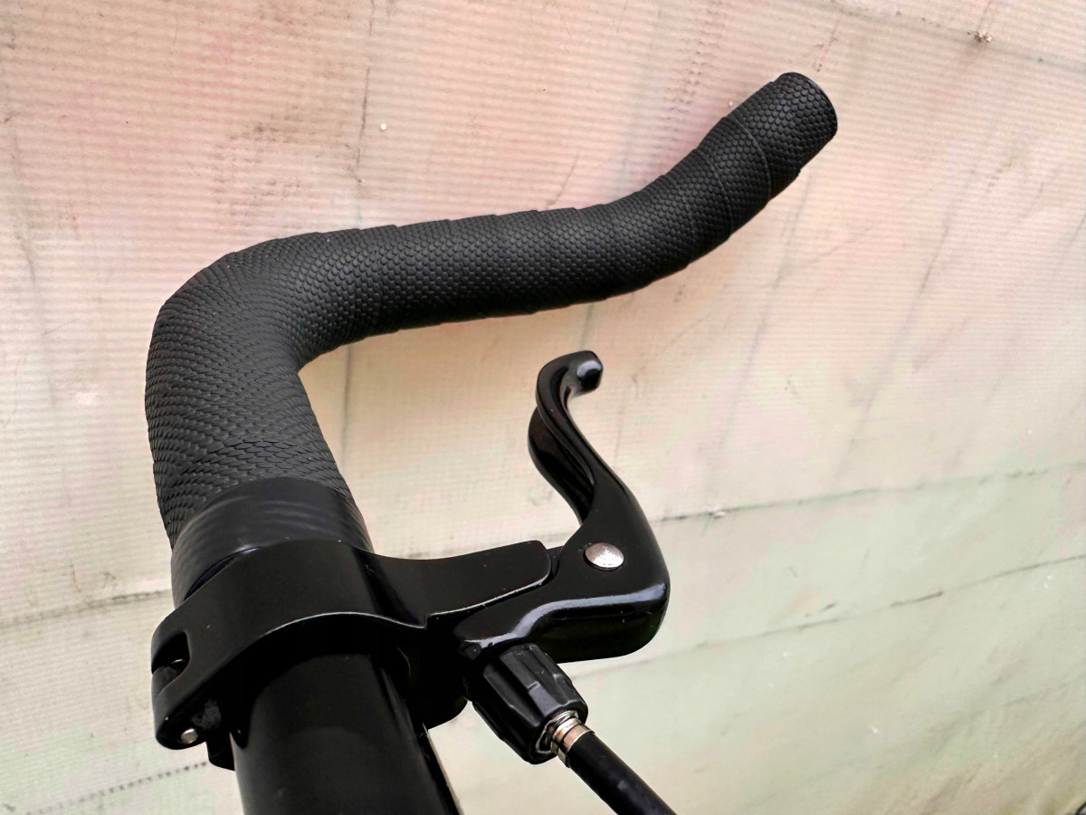 RIVA PHANTOM WHITE 55CM NOVATEC FIX SINGLE