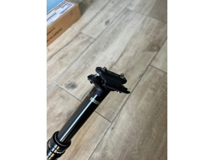 SZTYCA REGULOWANA ROCK SHOX REVERB 31,6mm x 340mm