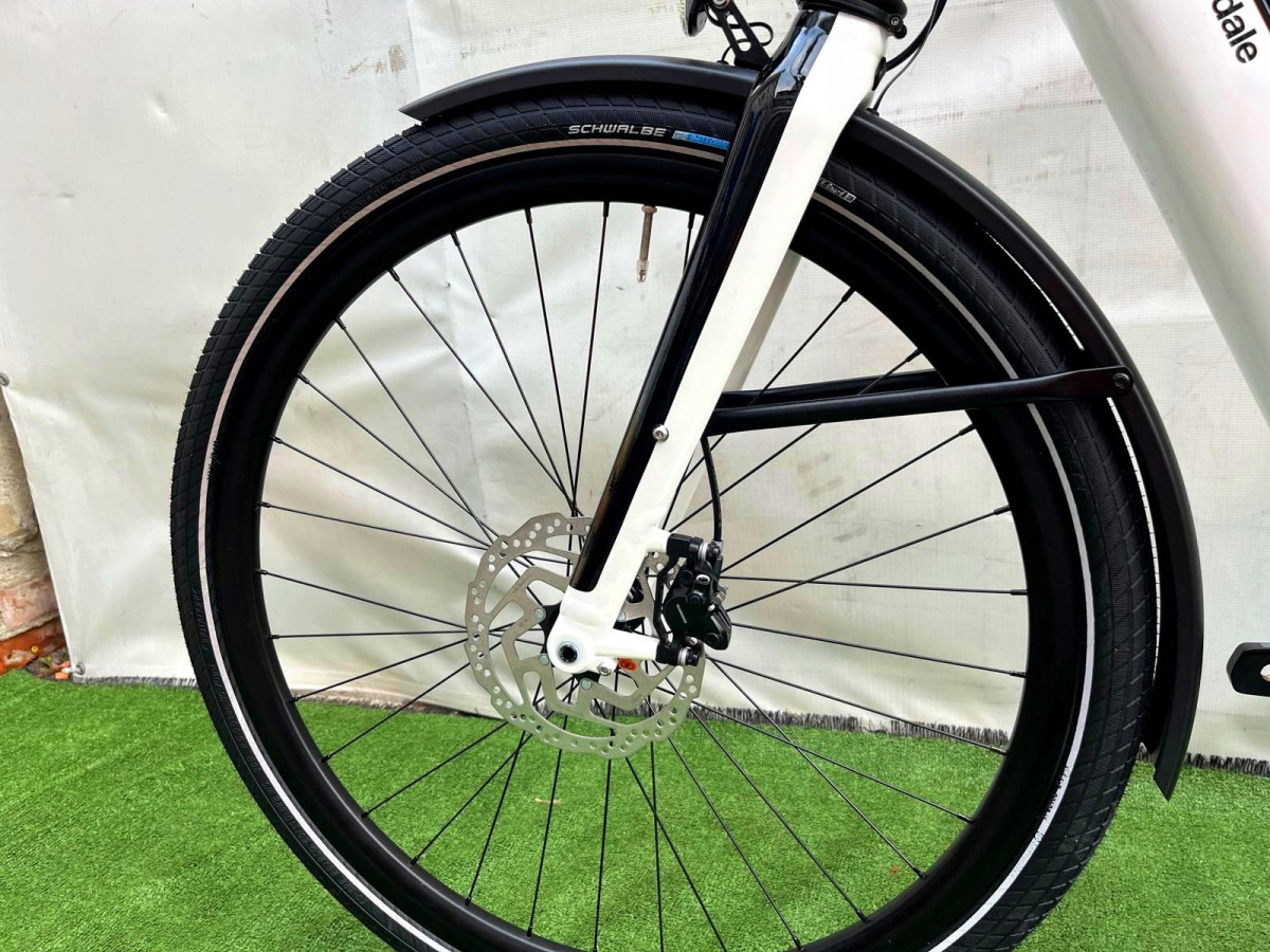 CANNONDALE MAVARO NEO 5+ RAMA M BOSCH 625WH Wyprzedaż - 50 %