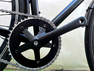 FIXIE BACKSPIN ZEHUS KOŁA 28" RAMA 46CM ELEKTRYCZNY