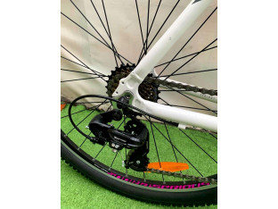 Rower MTB Serious ROCKVILLE rama 54 cm koło 27,5 " biały