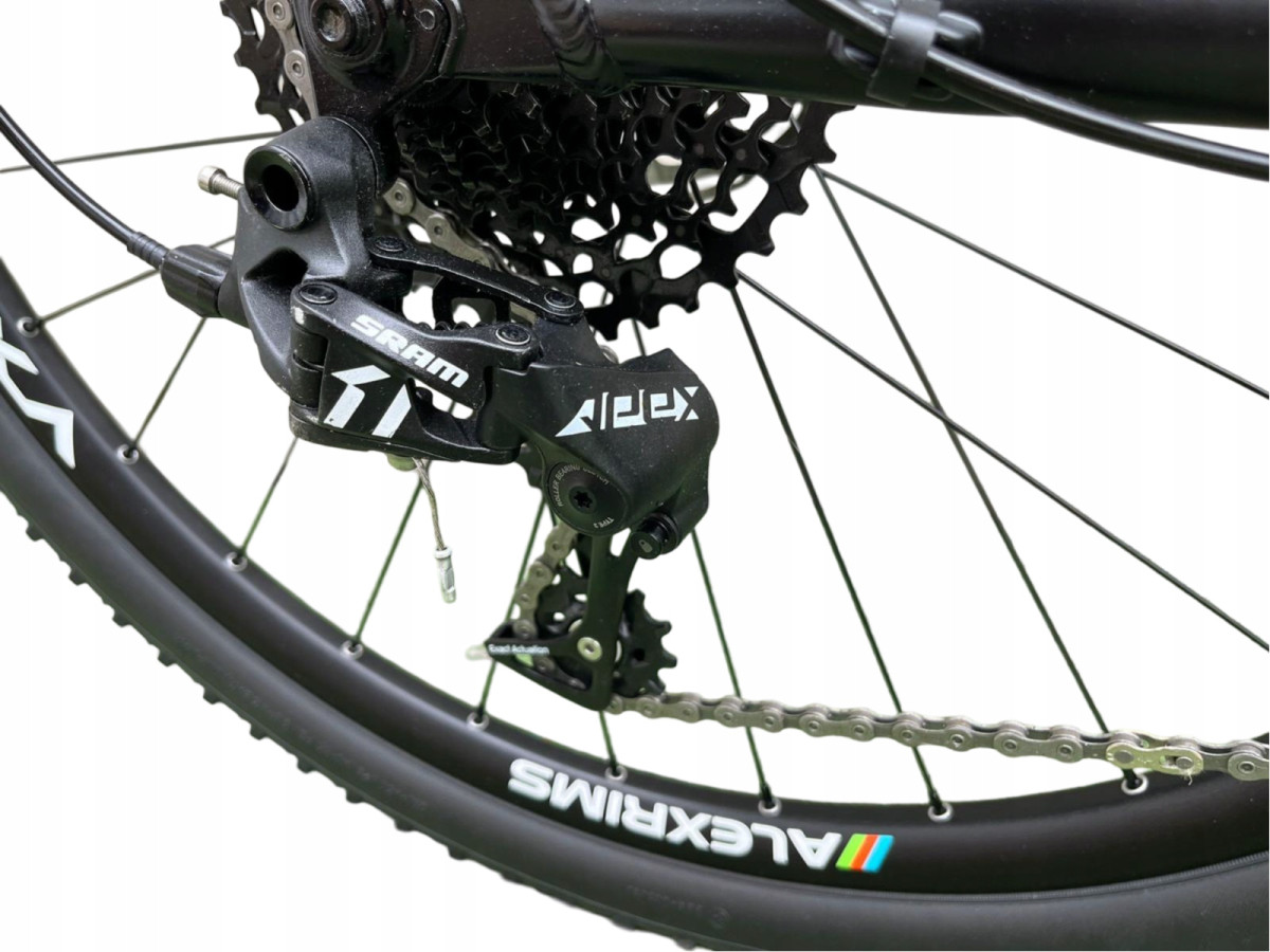 ROWER GRAVEL SERIOUS GRAVIX PRO SRAM APEX 1X11S RAMA 57CM SZTYWNE OSIE