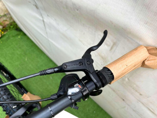 SERIOUS BEAR ROCK LTD RAMA L 47CM BOSCH PERFORMANCE NOWY 0KM