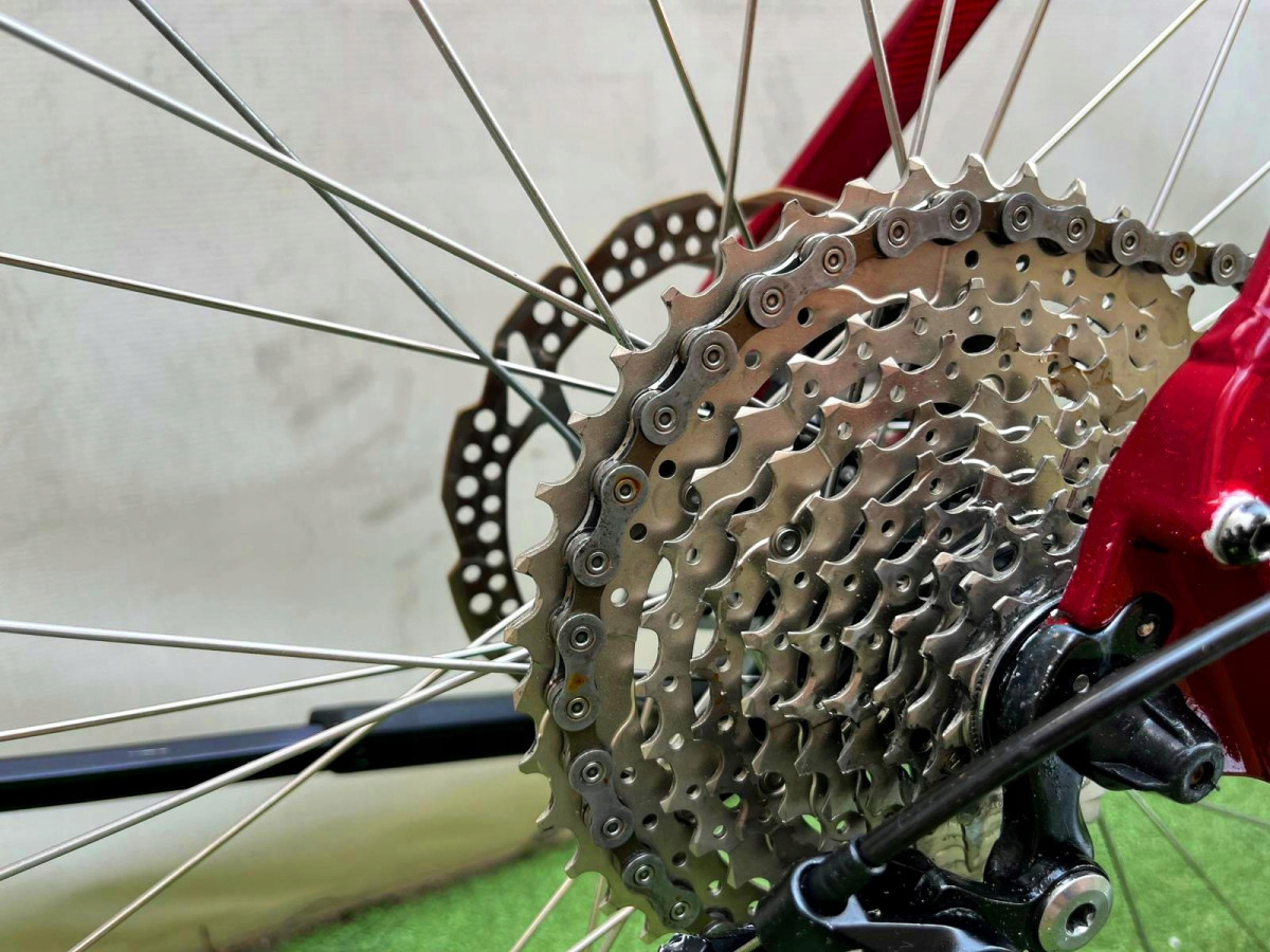 ROWER ELEKTRYCZNY CUBE CROSS HYBRID PRO SHIMANO 1x10 RAMA 58" KOŁA 28"