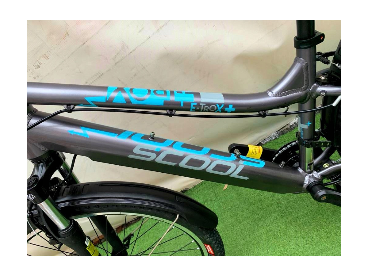 ROWER ELEKTRYCZNY SCOOL ETROX 7S KOŁA 26" SHIMANO BAFANG 250W