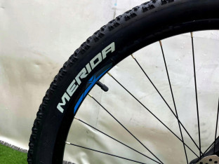 MERIDA BIG SEVEN 20 RAMA 15" KOŁA 27,5" SHIMANO ACERA HYDRAULIKA SUNTOUR