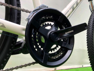 Rower crossowy Storm AERO CROSS 4.0 rama 17 cali koło 28 " biały