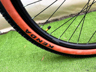 ROWER DIRT MTB Tabou Tabspin 1.0 RAMA 12 cali KOŁA 26" DARTMOOR GAMER